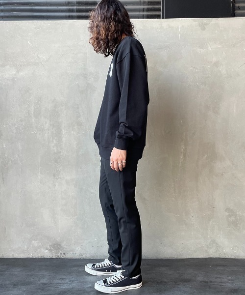 1piu1uguale3 RELAX（ウノピュウノウグァーレトレリラックス）の「[1PIU1UGUALE3 RELAX/ウノピゥウノウグァーレトレ リラックス] 別注 バックプリント クルーネックスウェット（スウェット・レディース・ホワイト/ブラック・S/M/L）」の11枚目の写真