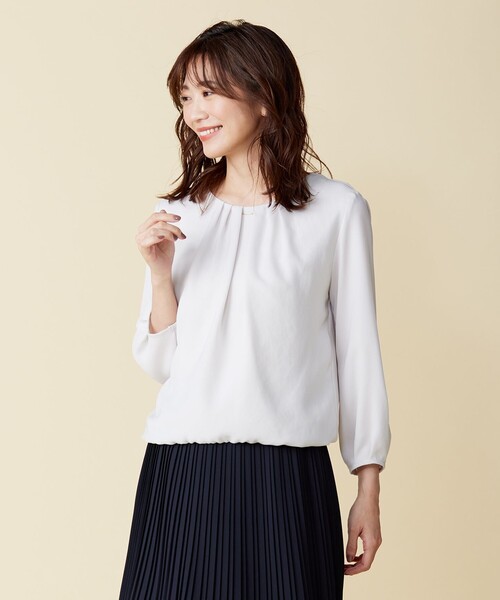 J.PRESS Ladies(J.プレス レディス)の「ポリエステルツイル タックネック カットソー(Tシャツ/カットソー・レディース・ライトグレー系/サックスブルー系/ホワイト系・SMALL)」の3枚目の写真