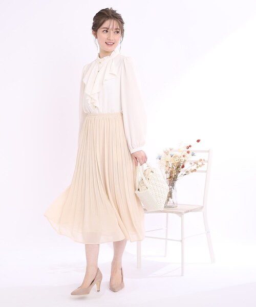 couture brooch(クチュールブローチ)の「◆【セレモニーにも、デイリー使いにも】ジョーゼットプリーツスカート(スカート・レディース・ネイビー/ブラック/アイボリー・40/42/38)」の9枚目の写真