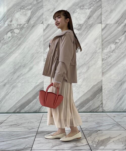 couture brooch(クチュールブローチ)の「◆【セレモニーにも、デイリー使いにも】ジョーゼットプリーツスカート(スカート・レディース・ネイビー/ブラック/アイボリー・40/42/38)」の13枚目の写真