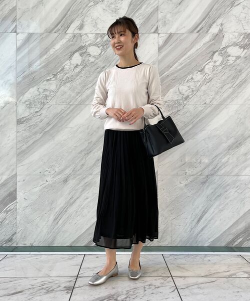 couture brooch(クチュールブローチ)の「◆【セレモニーにも、デイリー使いにも】ジョーゼットプリーツスカート(スカート・レディース・ネイビー/ブラック/アイボリー・40/42/38)」の21枚目の写真