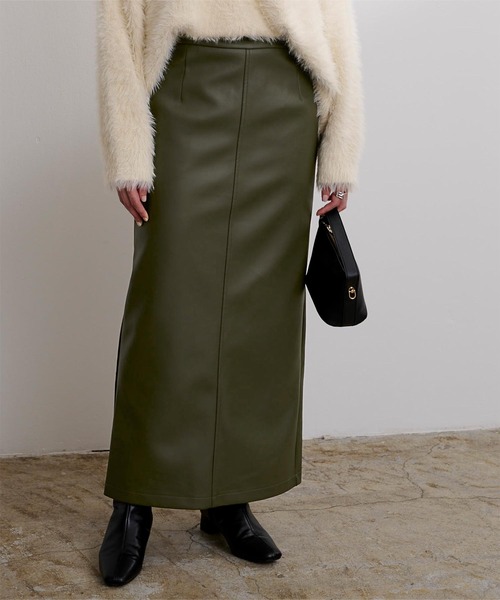 UR'S(ユアーズ)の「フェイクレザーバックスリットシガレットスカート(スカート・レディース・カーキ/ブラック/ベージュ・S/M/L)」の14枚目の写真