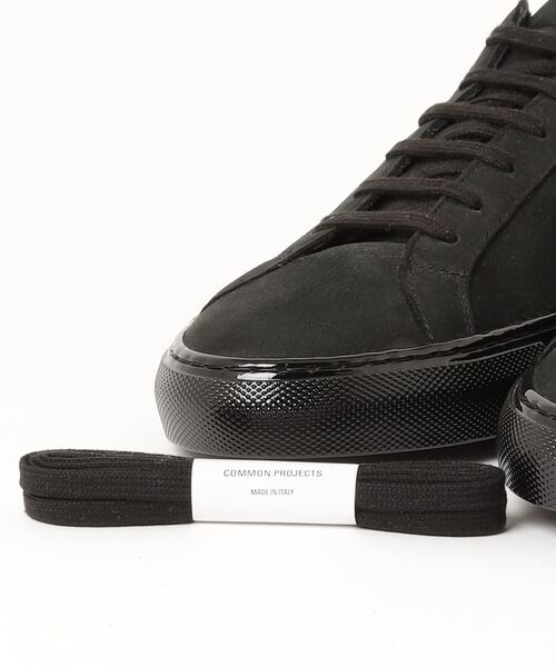 SHIPS(シップス)の「COMMON PROJECTS: Achilles ヌバック スニーカー(スニーカー・メンズ・ブラック・41)」の4枚目の写真