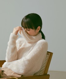 シャギーレースアップニット