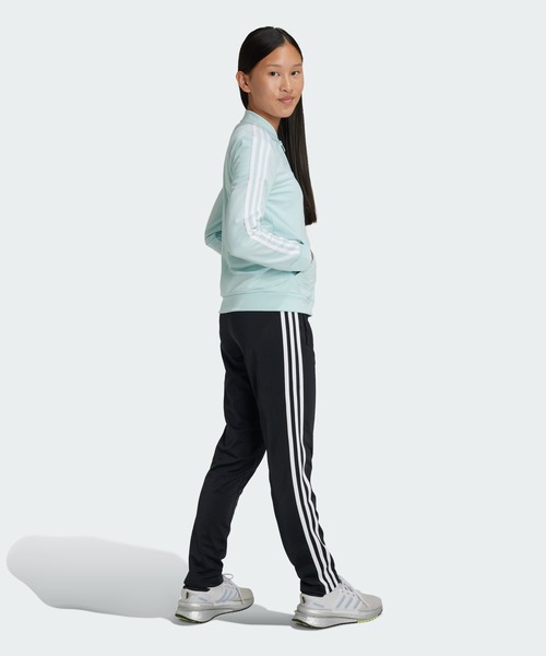adidas（アディダス）の「エッセンシャルズ スリーストライプス トラックスーツ / アディダス adidas（ジャージ・キッズ・ピンク/ブラック/グリーン・130/140/150/160）」の5枚目の写真