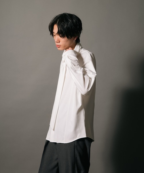 UNIIT(ユニット)の「【UNIIT/ユニット】ポリストレッチ ドルマンスリーブ シャツ ボウタイ付き ネクタイ付き セットアイテム 韓国ファッション モードファッション キレイ目(シャツ/ブラウス・メンズ・ブルー/チャコールグレー/ホワイト・MEDIUM/LARGE)」の8枚目の写真