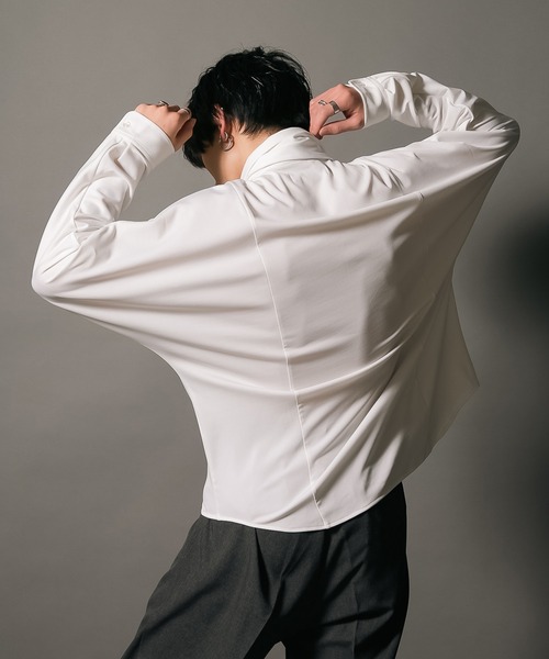 UNIIT(ユニット)の「【UNIIT/ユニット】ポリストレッチ ドルマンスリーブ シャツ ボウタイ付き ネクタイ付き セットアイテム 韓国ファッション モードファッション キレイ目(シャツ/ブラウス・メンズ・ブルー/チャコールグレー/ホワイト・MEDIUM/LARGE)」の11枚目の写真