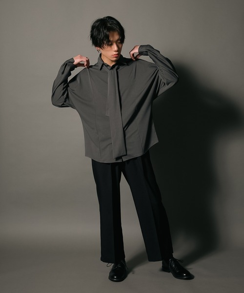 UNIIT(ユニット)の「【UNIIT/ユニット】ポリストレッチ ドルマンスリーブ シャツ ボウタイ付き ネクタイ付き セットアイテム 韓国ファッション モードファッション キレイ目(シャツ/ブラウス・メンズ・ブルー/チャコールグレー/ホワイト・MEDIUM/LARGE)」の15枚目の写真
