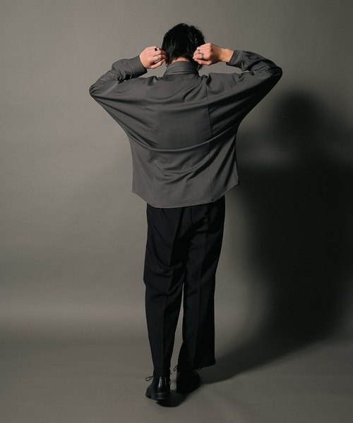 UNIIT(ユニット)の「【UNIIT/ユニット】ポリストレッチ ドルマンスリーブ シャツ ボウタイ付き ネクタイ付き セットアイテム 韓国ファッション モードファッション キレイ目(シャツ/ブラウス・メンズ・ブルー/チャコールグレー/ホワイト・MEDIUM/LARGE)」の19枚目の写真