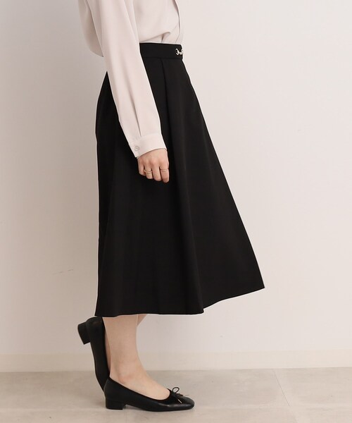 DRESKIP（ドレスキップ）の「◆ビット付きタックフレアスカート（スカート・レディース・サンドベージュ/ブラック/レモンイエロー・02/03）」の11枚目の写真