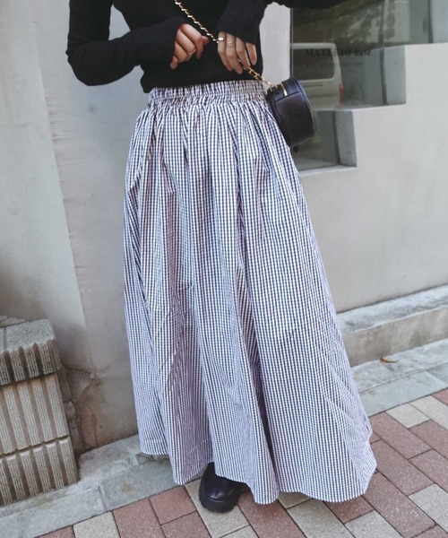 CORNERS（コーナーズ）の「ギンガムチェックフレアマキシスカート（スカート・レディース・ブラック/ライトベージュ/ネイビー・M）」の6枚目の写真