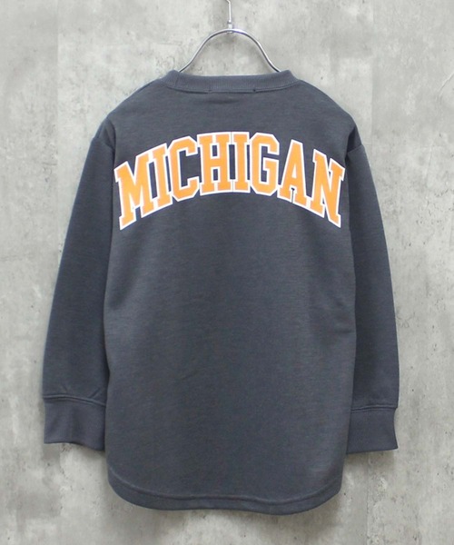 THE CASUAL（カジュアル）の「選べる16カラーちょいビッグトレーナー（スウェット・キッズ・チャコール/ダークグリーン系1/ブラック/グレー系2/ネイビー系/ダークグリーン/ブラック系/グレー系1/オフホワイト/ベージュ/杢グレー/グレー系/ダークグリーン系/ダークネイビー/グレー系3/ベージュ系・130cm/110cm/150cm/140cm/160cm/120cm）」の8枚目の写真