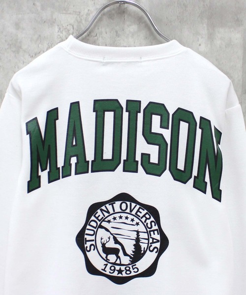 THE CASUAL（カジュアル）の「選べる16カラーちょいビッグトレーナー（スウェット・キッズ・チャコール/ダークグリーン系1/ブラック/グレー系2/ネイビー系/ダークグリーン/ブラック系/グレー系1/オフホワイト/ベージュ/杢グレー/グレー系/ダークグリーン系/ダークネイビー/グレー系3/ベージュ系・130cm/110cm/150cm/140cm/160cm/120cm）」の17枚目の写真