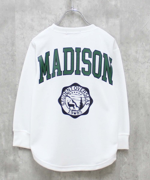 THE CASUAL（カジュアル）の「選べる16カラーちょいビッグトレーナー（スウェット・キッズ・チャコール/ダークグリーン系1/ブラック/グレー系2/ネイビー系/ダークグリーン/ブラック系/グレー系1/オフホワイト/ベージュ/杢グレー/グレー系/ダークグリーン系/ダークネイビー/グレー系3/ベージュ系・130cm/110cm/150cm/140cm/160cm/120cm）」の19枚目の写真