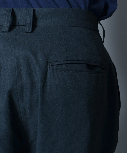 AMERICAN RAG CIE（アメリカンラグシー）の「AMERICAN RAG CIE 2タックワイドテーパードパンツ【WEB限定】（その他パンツ・メンズ・ブラウン/ネイビー/ブラック/ライトベージュ・1/3/2）」の12枚目の写真