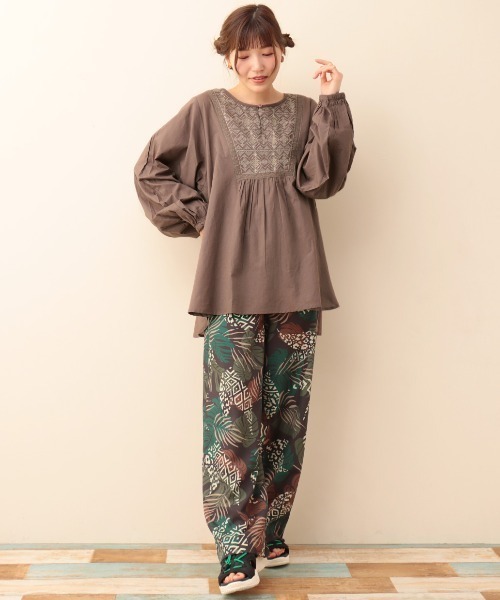 チチカカ（チチカカ）の「バイカラー刺繍チュニック 【大きい