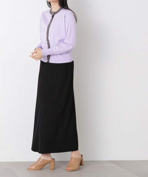 N.（N. Natural Beauty Basic）（エヌエヌナチュラルビューティーベーシック）の「◆タックナローロングスカート（スカート・レディース・イエロー/ブラック・MEDIUM）」の2枚目の写真