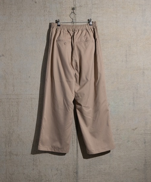 JOHN'S CLOSET(ジョンズクローゼット)の「【i】ワイドアンクルパンツ(その他パンツ・メンズ・ブラック/オフホワイト/モカ/グリーン/サックスブルー/ベージュ・LARGE/MEDIUM/X-LARGE)」の14枚目の写真