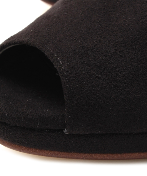 STUDIOUS(ステュディオス)の「STUDIOUS スウェードベルト付オープントゥサンダル*(サンダル・レディース・ブラック/ライトグレー/ブルー・SMALL/MEDIUM/LARGE)」の6枚目の写真