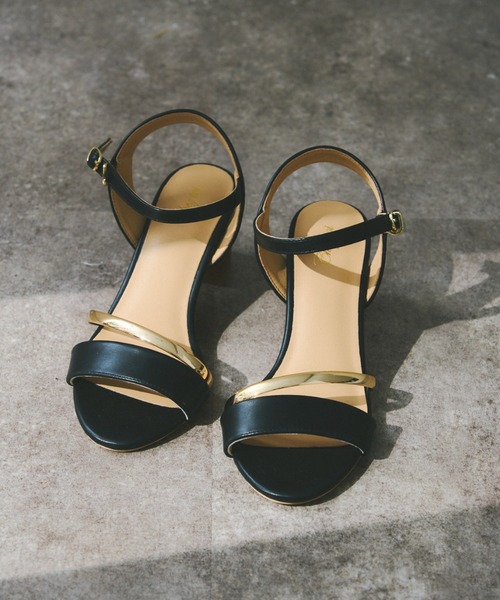 Chez toi(シェトワ)の「GLDラインヒールサンダル(サンダル・レディース・アイボリー/グレー/ブラック・SMALL/MEDIUM/LARGE)」の18枚目の写真