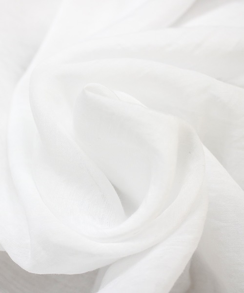 Social GIRL(ソーシャルガール)の「シアーボリュームスリーブブラウス(シャツ/ブラウス・レディース・グリーン/グレイッシュベージュ/ブラック/オフホワイト・M)」の18枚目の写真