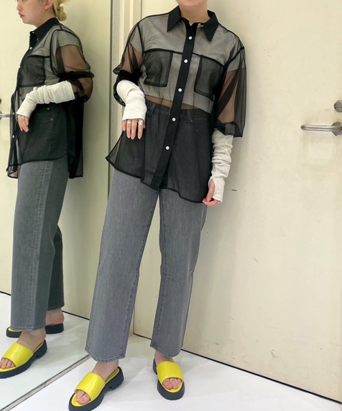 FOREVER 21（フォーエバー トゥエンティーワン）の「メッシュシアーシャツ（シャツ/ブラウス・レディース・ピンク/ブルー/グリーン/ホワイト/ブラック/グレー・FREE）」の12枚目の写真