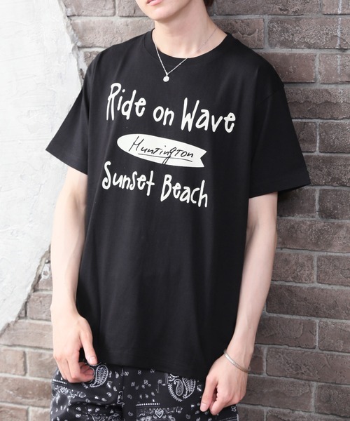 ARCADE（アーケード）の「サーフデザイン 半袖クルーネック プリントTシャツ DORE.H（Tシャツ/カットソー・メンズ・サックスブルー系2/ブラック系その他/ホワイト系その他3/ピンク系その他3/イエロー系その他3/ホワイト系その他2/ブラック系その他2/ホワイト系その他/ブラック系その他3/サックスブルー系/イエロー系その他/ピンク系その他2・LL/L/M）」の6枚目の写真