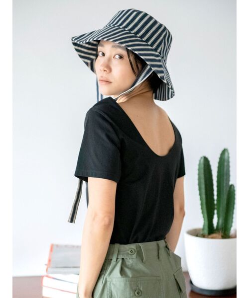 Ungrid（アングリッド）の「総柄デザインバケットハット（ハット・レディース・ベージュ/ネイビー・FREE）」の4枚目の写真