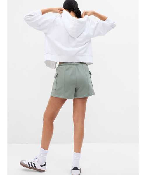 GAP（ギャップ）の「ヴィンテージ ソフト カーゴショートパンツ（カーゴパンツ・レディース・ライトグレー/グリーン/ブラック/その他・XS/S/M/L/XXS）」の7枚目の写真