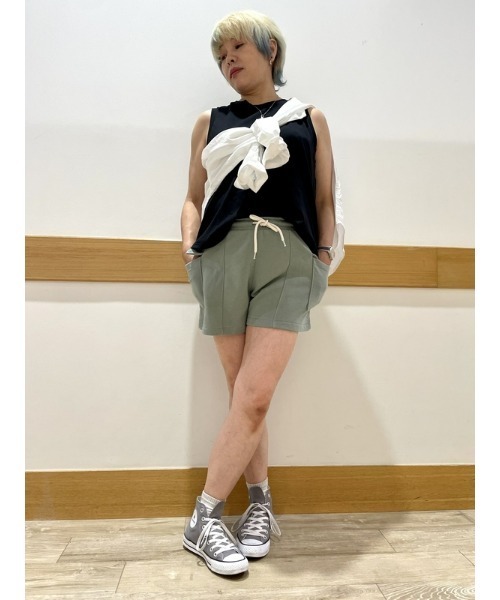GAP（ギャップ）の「ヴィンテージ ソフト カーゴショートパンツ（カーゴパンツ・レディース・ライトグレー/グリーン/ブラック/その他・XS/S/M/L/XXS）」の5枚目の写真