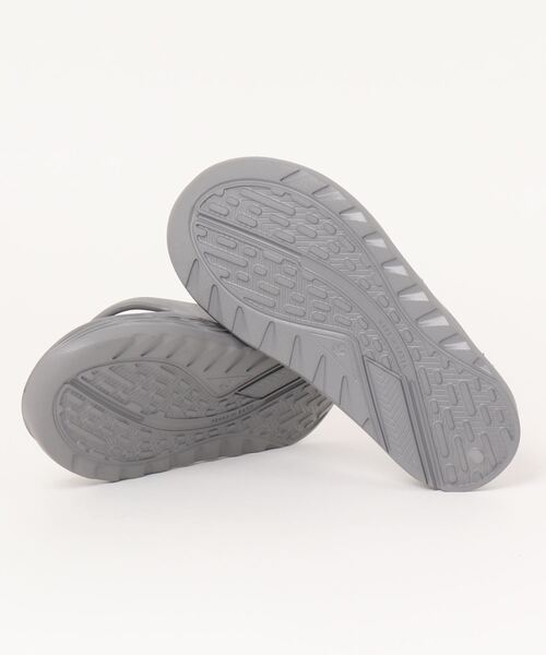 DESCENTE（デサント）の「《DESCENTE》ENERZITE CALM THONG V2（サンダル・メンズ・ベージュ/グレー/ブラック・26.0cm/28.0cm/27.0cm/23.0cm/24.0cm/25.0cm）」の4枚目の写真