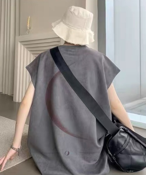 .KOM(ドットコム)の「『.KOM/ドットケーオーエム』フロントロゴノンスリーブTEE 【CN】(Tシャツ/カットソー・メンズ・グレー/ブラック/ホワイト・FREE)」の13枚目の写真
