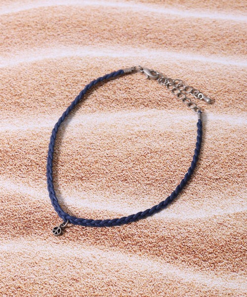 BAYBLO（ベイブロ）の「(BB)【ユニセックス】ピースマーク ロウ引き 3つ編み アンクレット（アンクレット・メンズ・ブラウン/ダークグリーン/ネイビー/ブラック/ベージュ・FREE）」の10枚目の写真