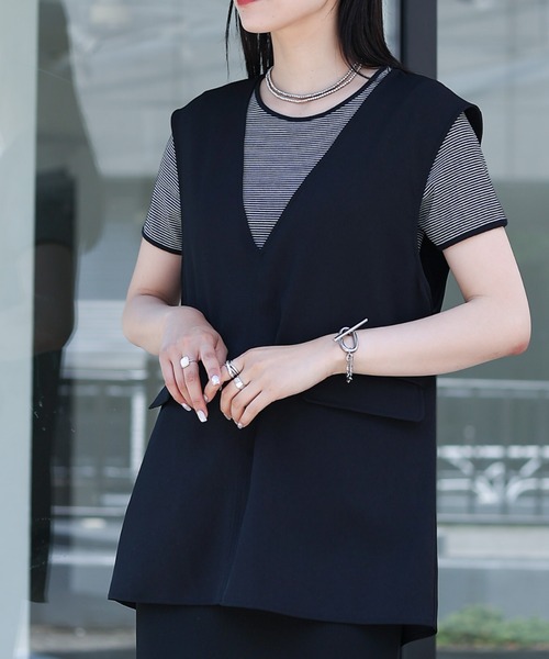 COLONY 2139（コロニートゥーワンスリーナイン）の「深Vネックポケット付きベスト（ベスト・レディース・アイボリー/ミント/ブラック・FREE）」の2枚目の写真