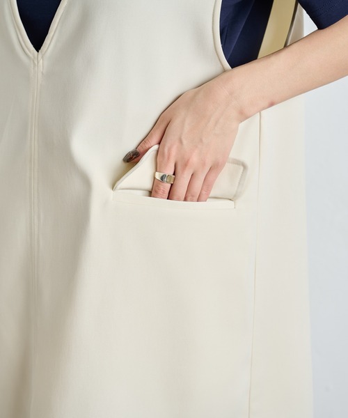 COLONY 2139（コロニートゥーワンスリーナイン）の「深Vネックポケット付きベスト（ベスト・レディース・アイボリー/ミント/ブラック・FREE）」の11枚目の写真