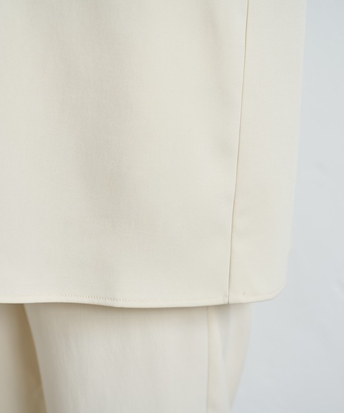 COLONY 2139（コロニートゥーワンスリーナイン）の「深Vネックポケット付きベスト（ベスト・レディース・アイボリー/ミント/ブラック・FREE）」の7枚目の写真