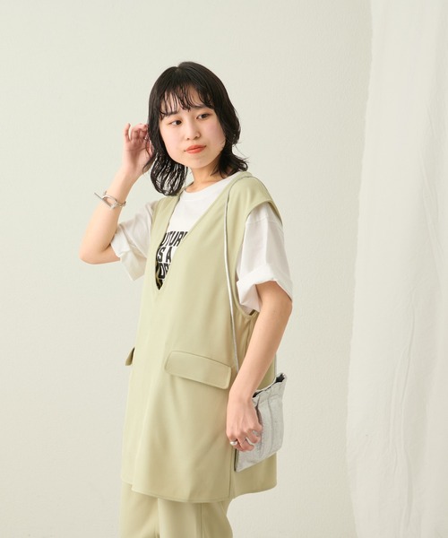 COLONY 2139（コロニートゥーワンスリーナイン）の「深Vネックポケット付きベスト（ベスト・レディース・アイボリー/ミント/ブラック・FREE）」の22枚目の写真