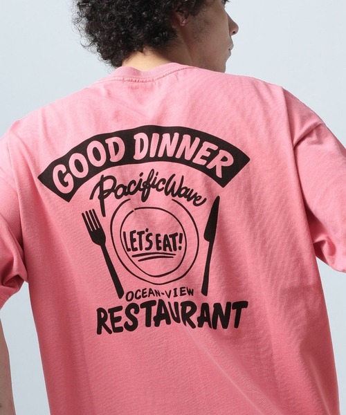 BAYFLOW(ベイフロー)の「SUNSETプリントTシャツ(Tシャツ/カットソー・メンズ・セージグリーン/オフホワイト/ピンク/ベージュ/チャコール/ライトベージュ/ベビーピンク/ブラック・MEDIUM/LARGE)」の11枚目の写真