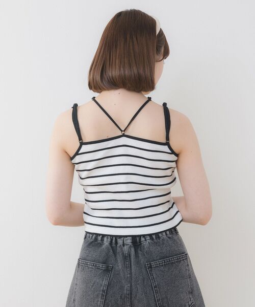 ems excite(エムズエキサイト)の「裾刺繍カップインキャミ(Tシャツ/カットソー・レディース・ブラック/オフホワイト/ブラック系その他3/ブルー・FREE)」の12枚目の写真