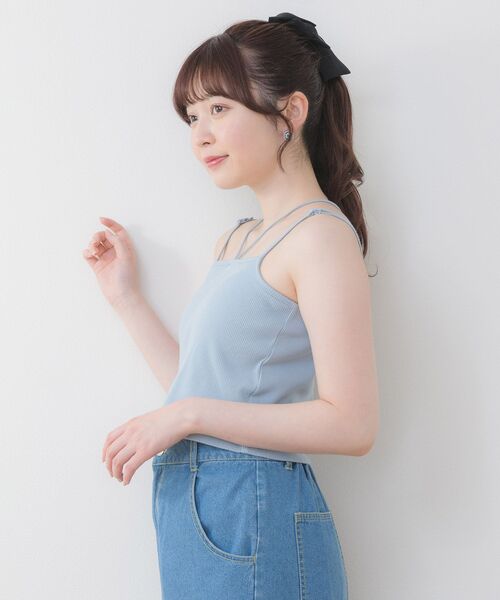 ems excite(エムズエキサイト)の「裾刺繍カップインキャミ(Tシャツ/カットソー・レディース・ブラック/オフホワイト/ブラック系その他3/ブルー・FREE)」の13枚目の写真