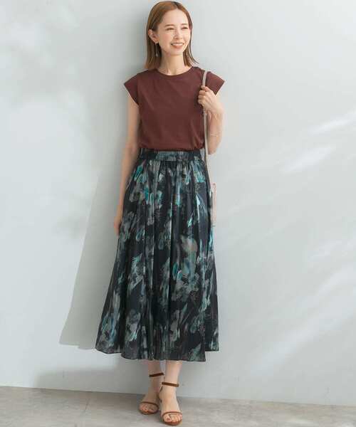 URBAN RESEARCH ROSSO WOMEN(アーバンリサーチ ロッソ)の「アートプリントシアーギャザースカート(スカート・レディース・オフホワイト/ブラック・FREE)」の13枚目の写真