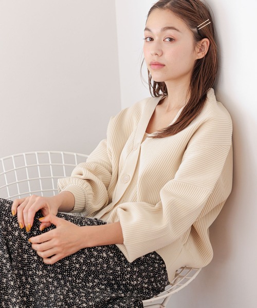 mysty woman（ミスティウーマン）の「キリカエリブダンボールカーデ　972188（カーディガン/ボレロ・レディース・ブラック/オフホワイト/モカ・FREE）」の2枚目の写真