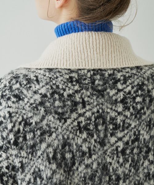 EDIT Gris（エディットグリ）の「切り替えジャガードジップニットカーディガン（カーディガン/ボレロ・レディース・アイボリー・FREE）」の4枚目の写真