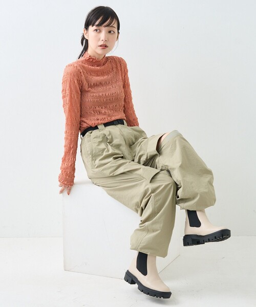 FREAK'S STORE(フリークスストア)の「シャーリング シアー ハイネック ロンT(Tシャツ/カットソー・レディース・ブルーグリーン/ブラック/オフホワイト/オレンジ・フリ-)」の14枚目の写真