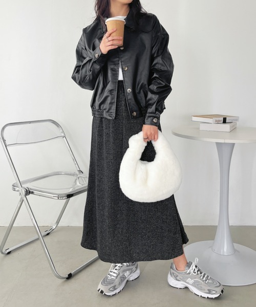 CLEA(クレア)の「ワンハンドルファーバッグ(ハンドバッグ・レディース・アイボリー/ブラック/ベージュ/マスタード・FREE)」の20枚目の写真