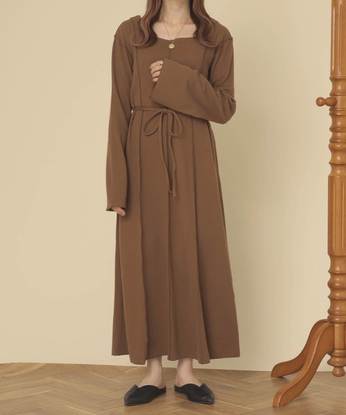mil（ミル）の「【150㎝前後の小柄さんサイズ】前後２wayフレアスリーブワンピース【きれいめ・美シルエット】（ワンピース・レディース・ベージュ/キャメル/ブラック・S/XS）」の5枚目の写真