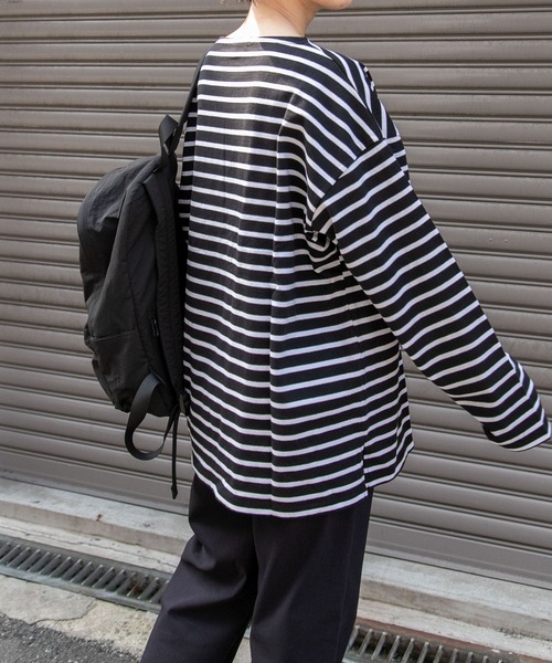 FORK&SPOON（フォークアンドスプーン）の「『WEB/一部店舗限定』FORK&SPOON　ビッグボートネックボーダー（Tシャツ/カットソー・レディース・ブラック系その他/ネイビー・1）」の2枚目の写真