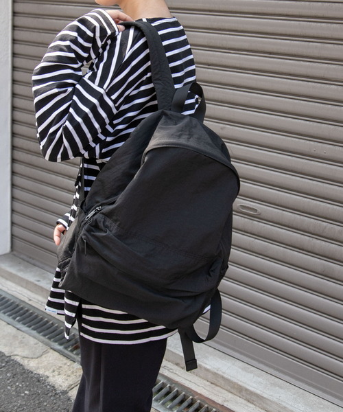 FORK&SPOON（フォークアンドスプーン）の「『WEB/一部店舗限定』FORK&SPOON　ビッグボートネックボーダー（Tシャツ/カットソー・レディース・ブラック系その他/ネイビー・1）」の4枚目の写真