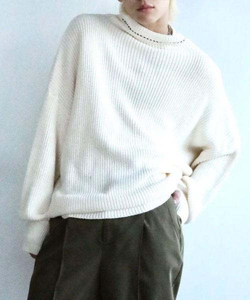 aimoha（アイモハ）の「aimoha menバルーンスリーブセーター（ニット/セーター・メンズ・ホワイト/ブラック・M/XL/L）」の7枚目の写真