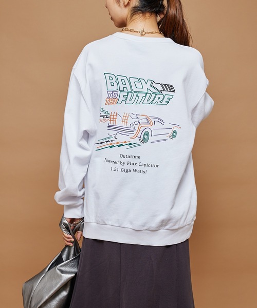 DISCUS(ディスカス)の「【DISCUS】CHUCKY/JAWS/BACK TO THE FUTURE ムービーロゴプリントライトスウェット 2487-4600(スウェット・レディース・ブラック/ブラック系その他2/ブラック系その他3/ホワイト系その他2/ホワイト/ホワイト系その他3・M)」の4枚目の写真